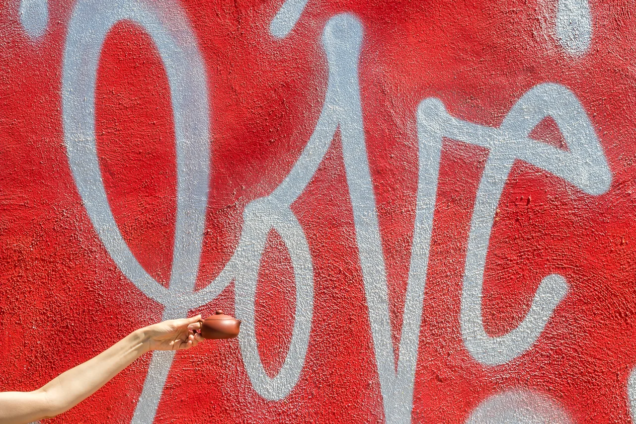 Tea and Murals. The Red Love Wall (Culver City) and 1970 SSHC Liu Bao