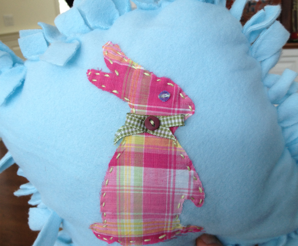 springbunnypillow.png