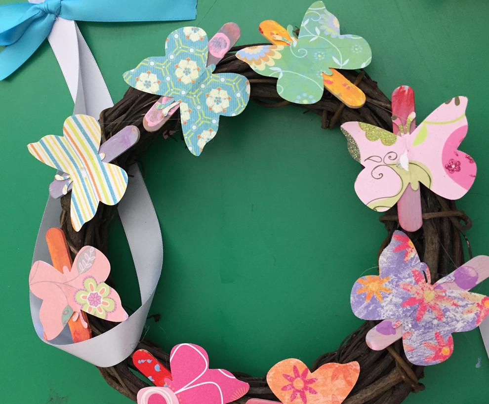 butterflywreath.jpg