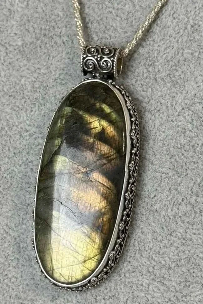 labradorite pendant, sterling silver labradorite necklace, natural gemstone jewelry