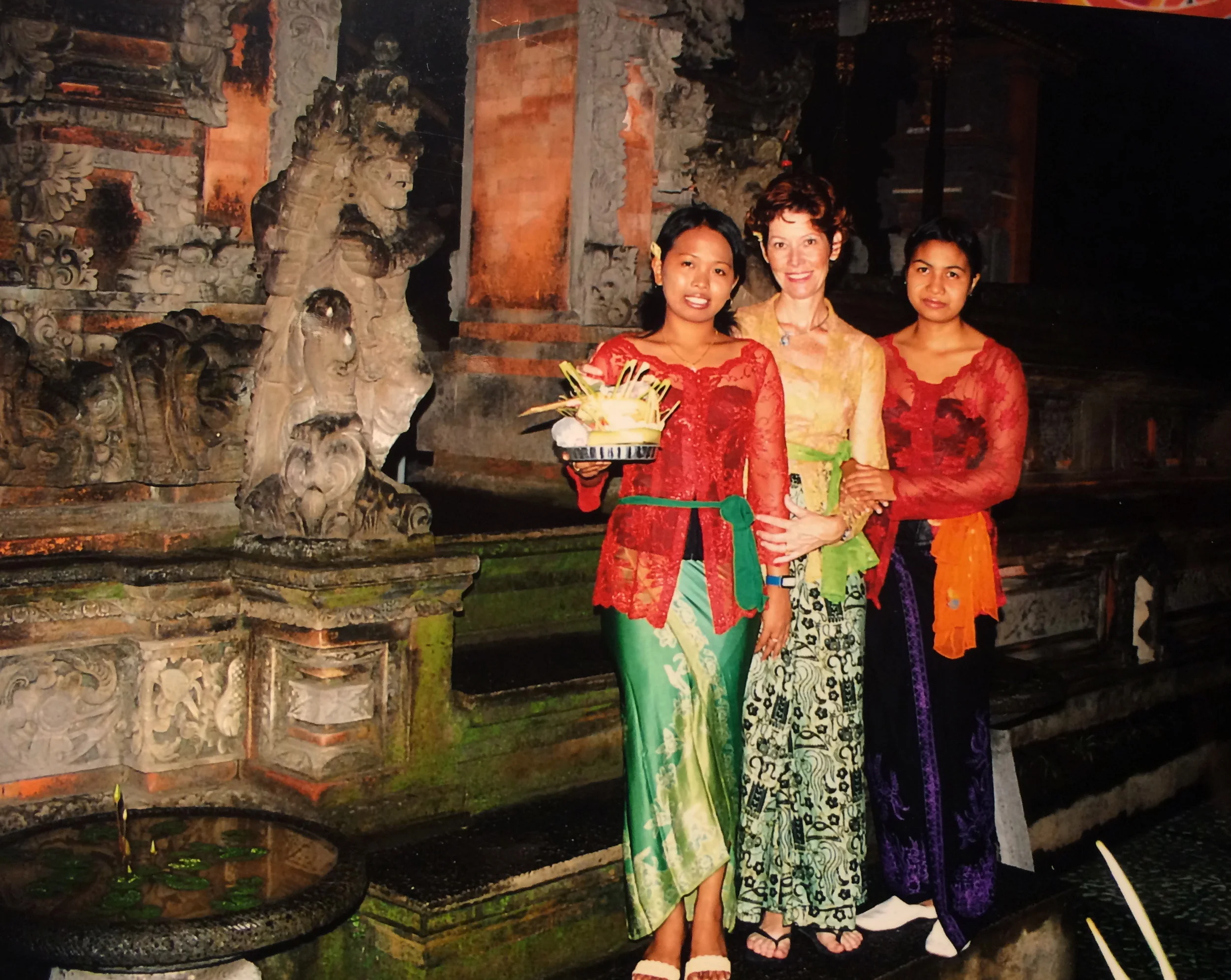 FIRST TIME AT A BALINESE CEREMONY