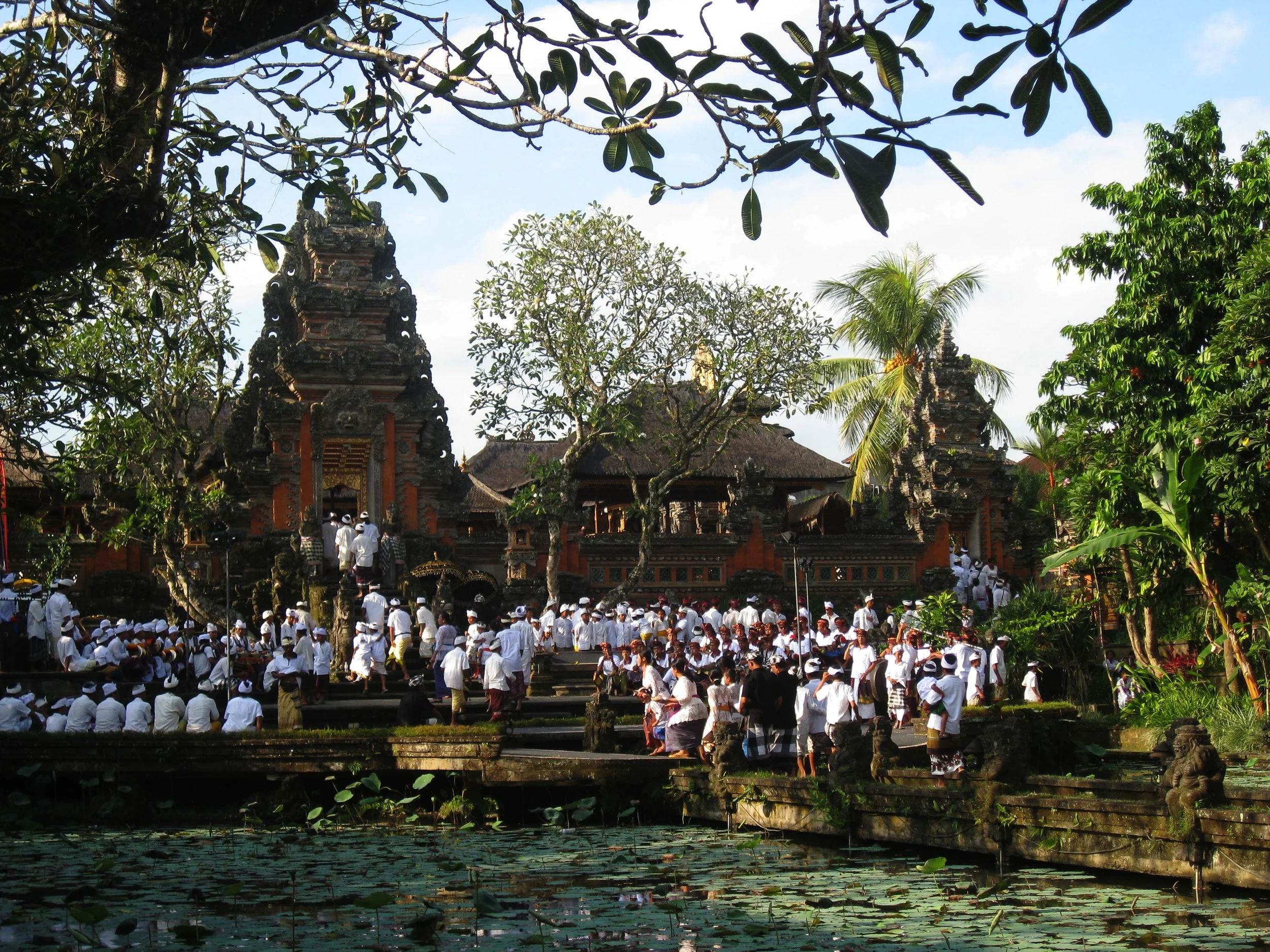 Temple behind Lotus Cafe - Ubud Bali