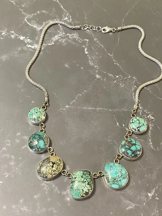 Turquoise necklace set in sterling silver, made in Bali
