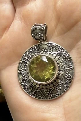 Faceted Lemon Quartz gemstone pendant with ornate sterling silver filigree