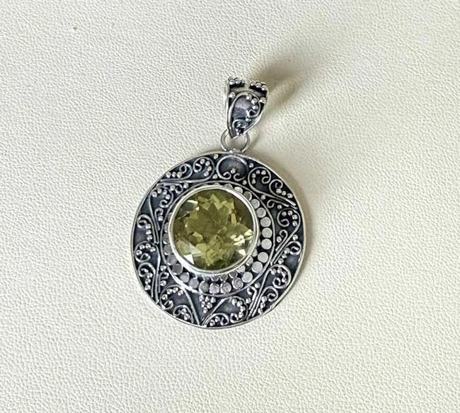 Boho-chic Lemon Quartz necklace, natural gemstone jewelry set in sterling silver.