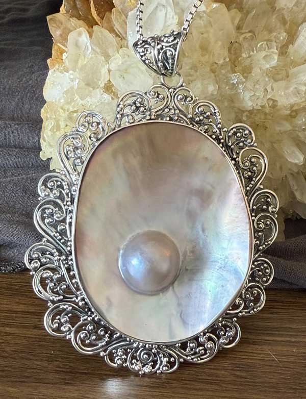 Handcrafted sterling silver pendant with pearl and mother of pearl – Boho chic artisan necklace
