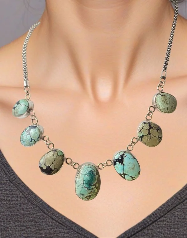 Turquoise Necklace, Oval Stones, Marbled Pattern, Black Veining, Silver Chain, Metal Setting, Fashion Accessory, Elegant Jewelry, Statement Necklace, Boho Style, Handmade Jewelry, Unique Design