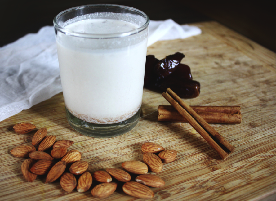 DIY: Homemade Almond Milk