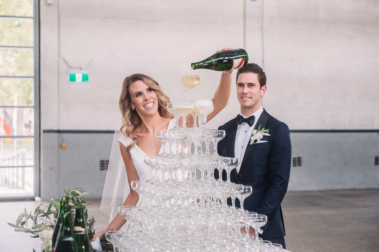 wedding_champagne_tower