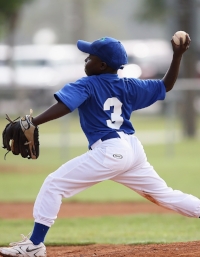 What do baseball, golf, and tennis all have in common? They all convert rotational energy into angular power as you transfer momentum from your body to the ball. Did you know that in golf, club head speed can reach over 80 mile/hr in under 1.3 seconds? How much force does your rotator cuff have to generate to achieve those 90 mile/hr fastballs? We touch upon biomechanics, the components of a well-rounding conditioning program, as well as the warning signs athletes should be familiar with to reduce the chance of injury.