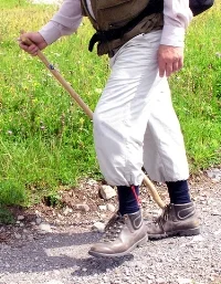 walking-tracking-1316456-640x480.jpg