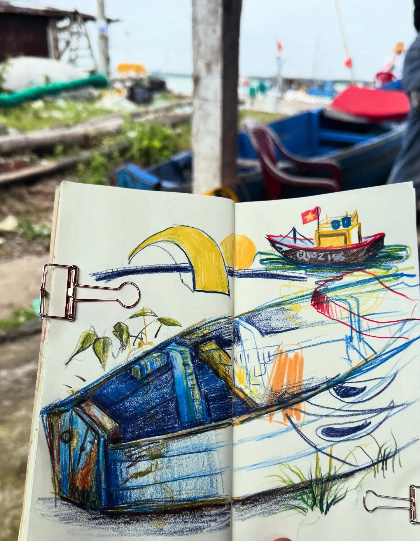Fishing Village Vibes. The seafood industry is quintessentially Vietnam. 

#vietnam #artfoodculture #colouredpencils