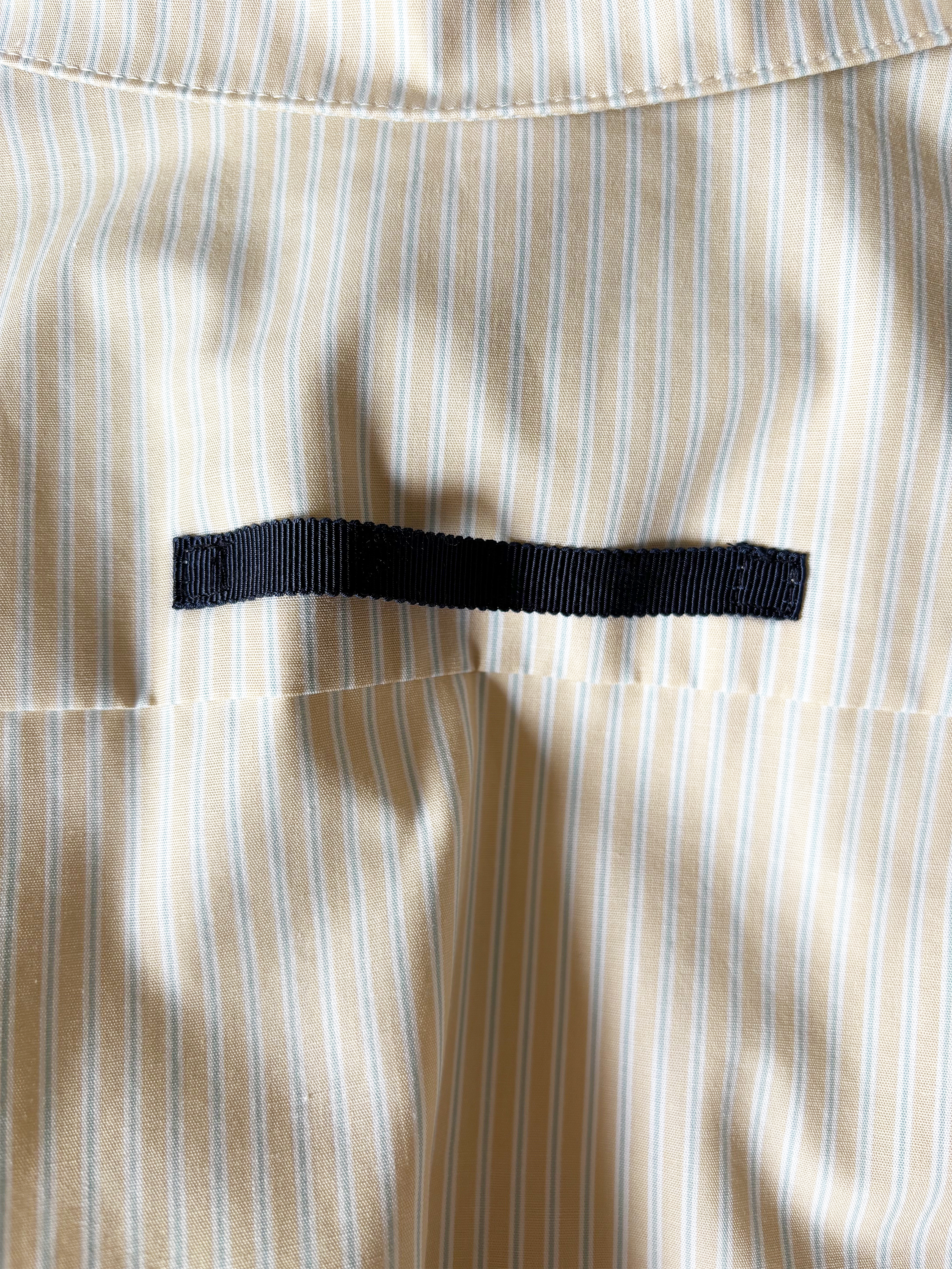 WISH SHIRT_GOLD_BACK DETAIL.png