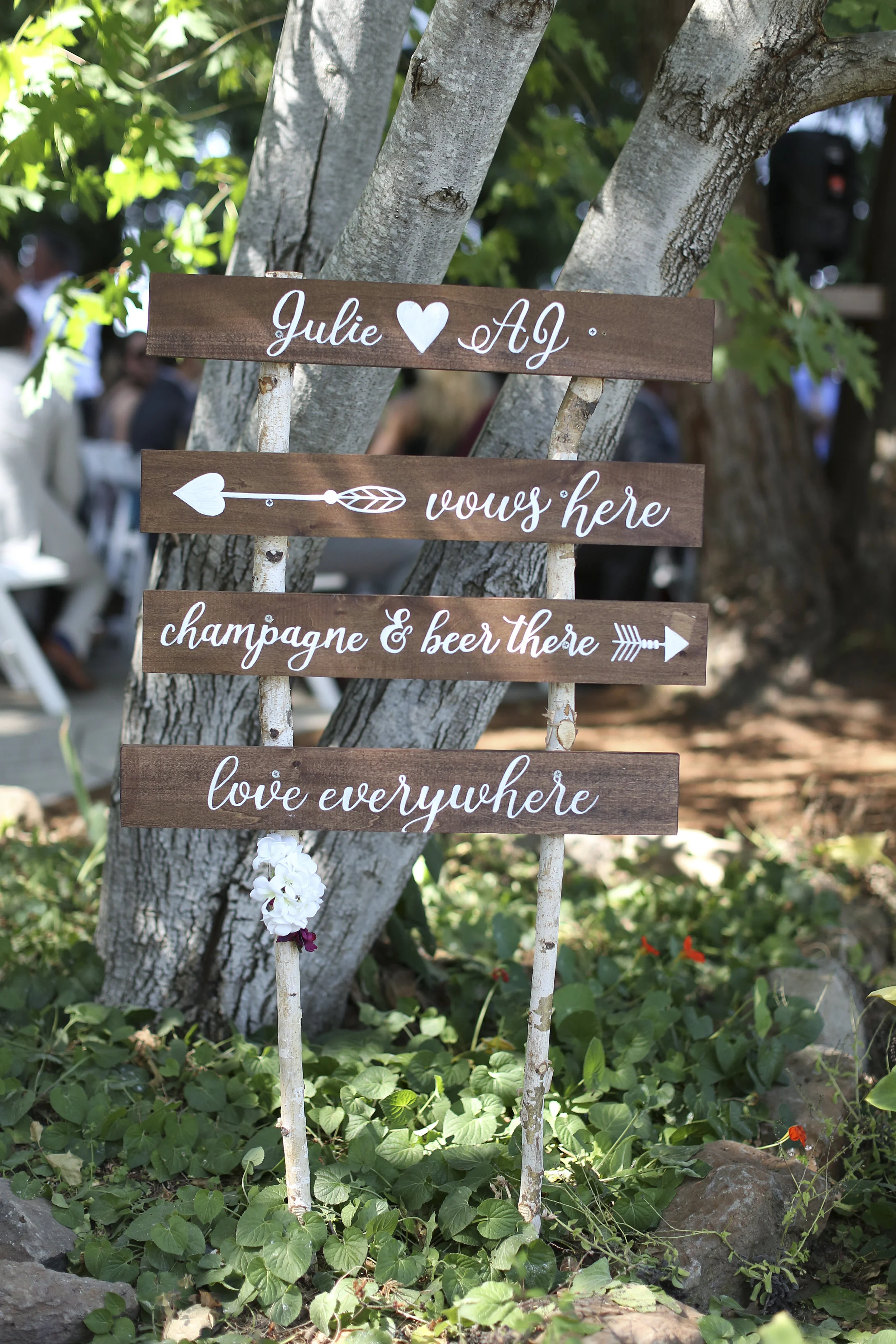 COPY-Julie & AJ_0B5B0079.jpg