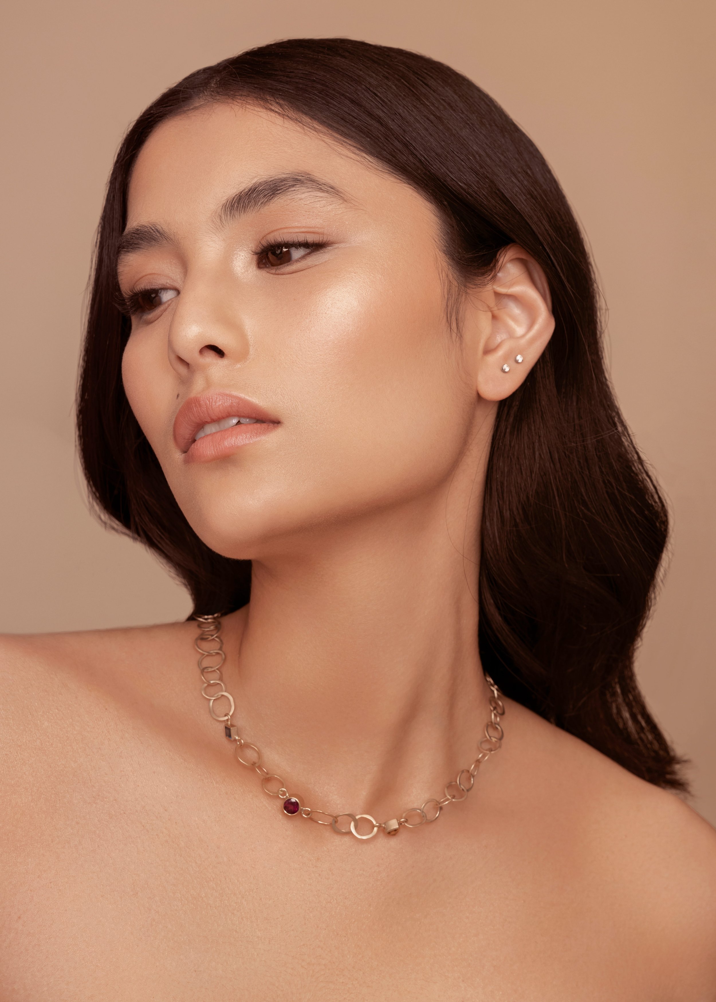 Self-sacrificing Necklace Model 1.jpg