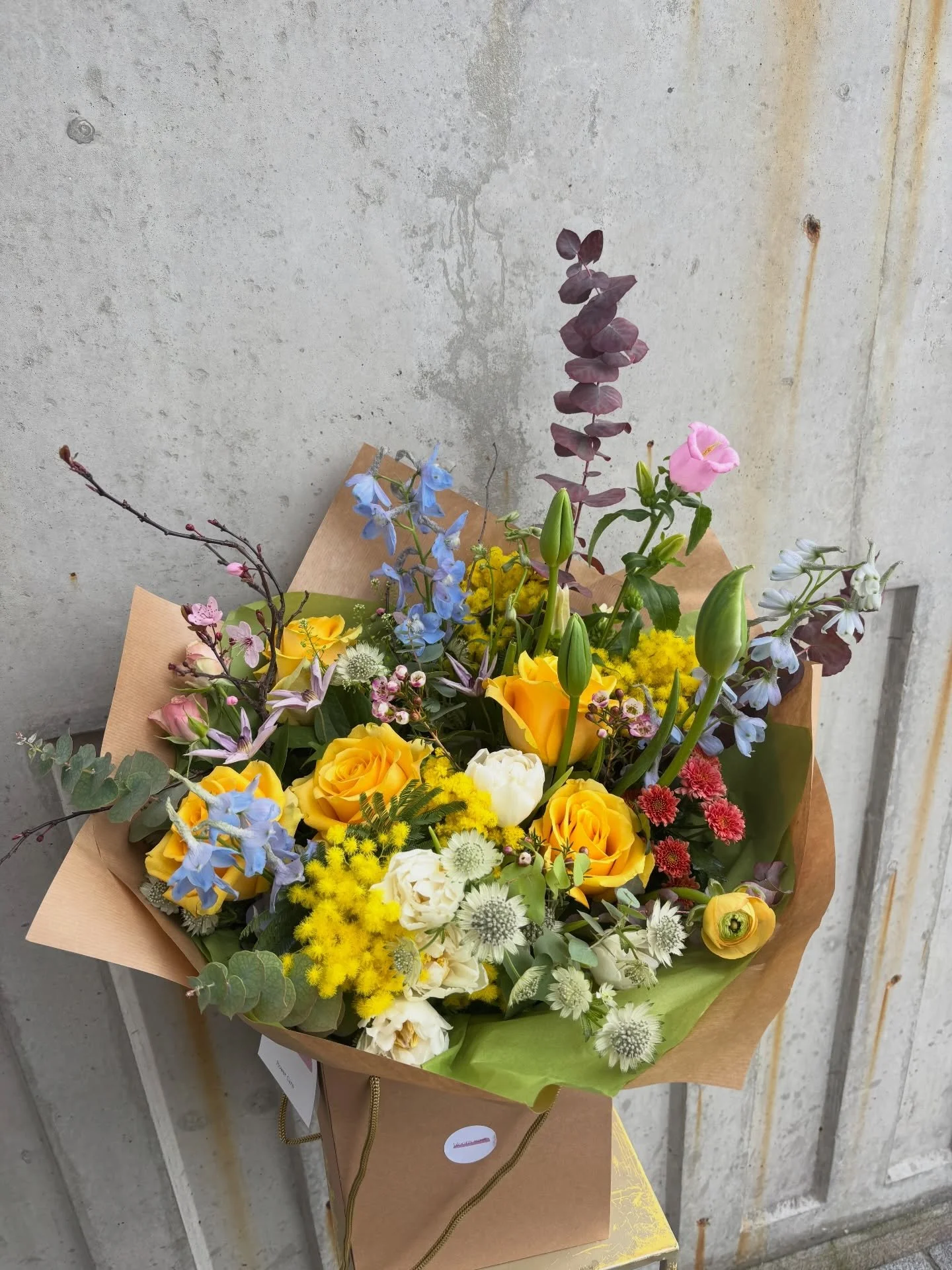 A little colour never hurt anyone 💐

#londonflorist #florist #greenwichflorist #flowersdelivered #spring