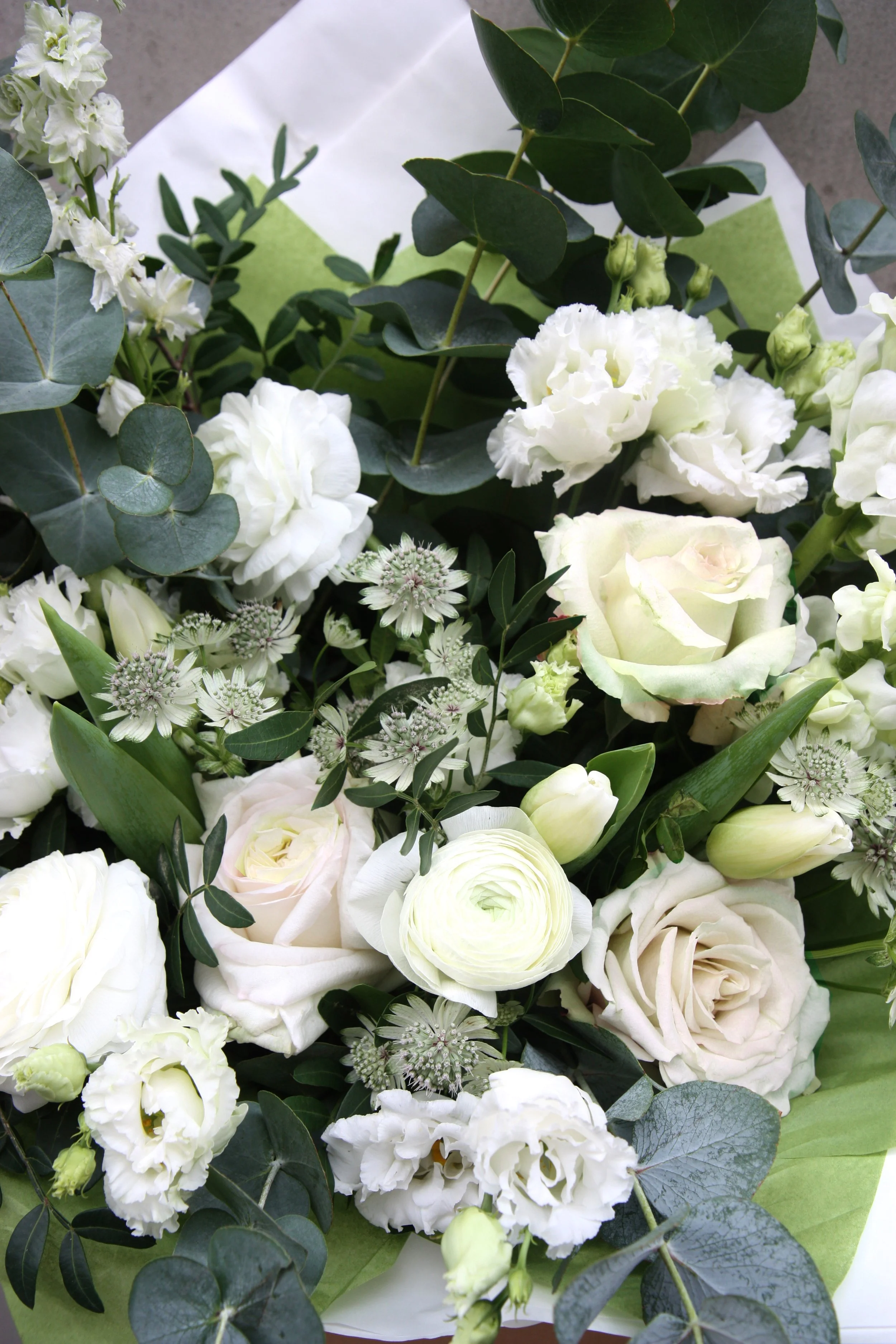 White bunch close up .jpg