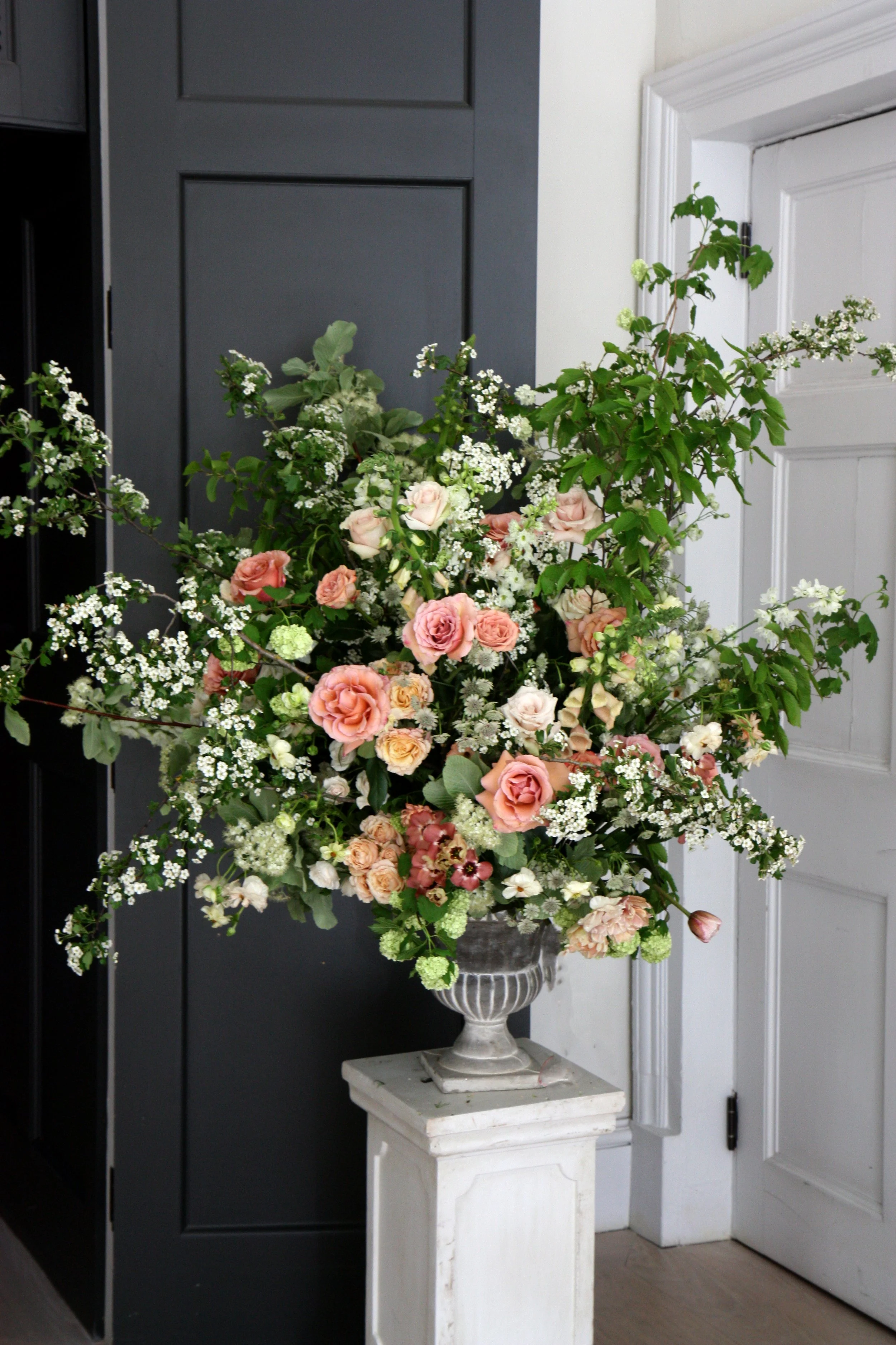 A&M entrance urn3.jpg