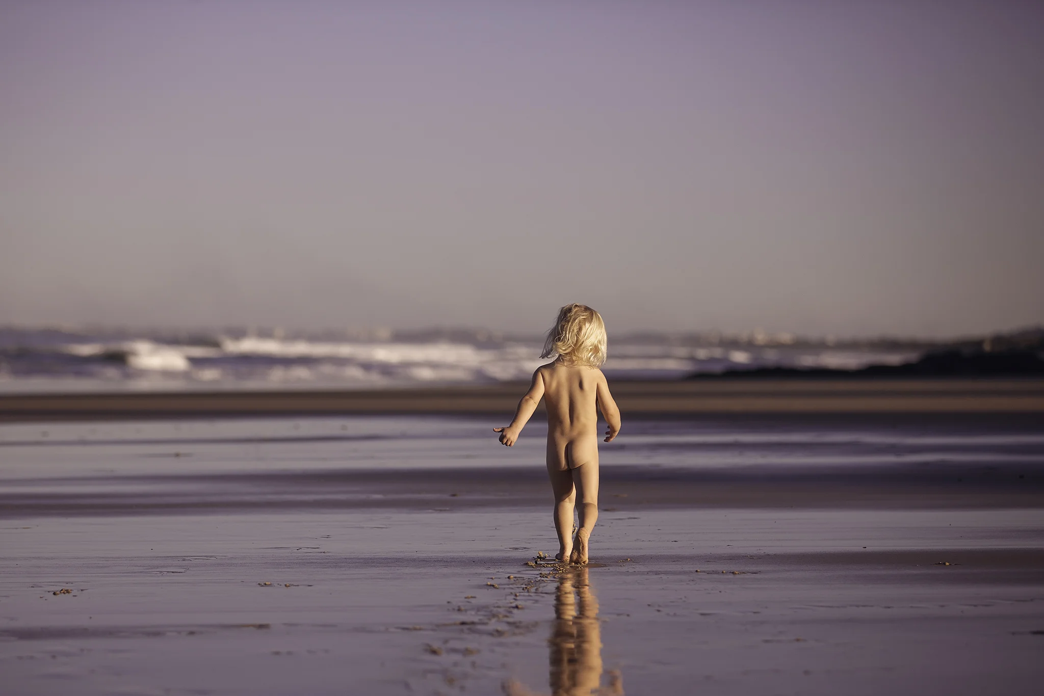 What a cutie! Placed in a centre, nothing interesting in the key points and lines. Still lovely, but could be a lot better.