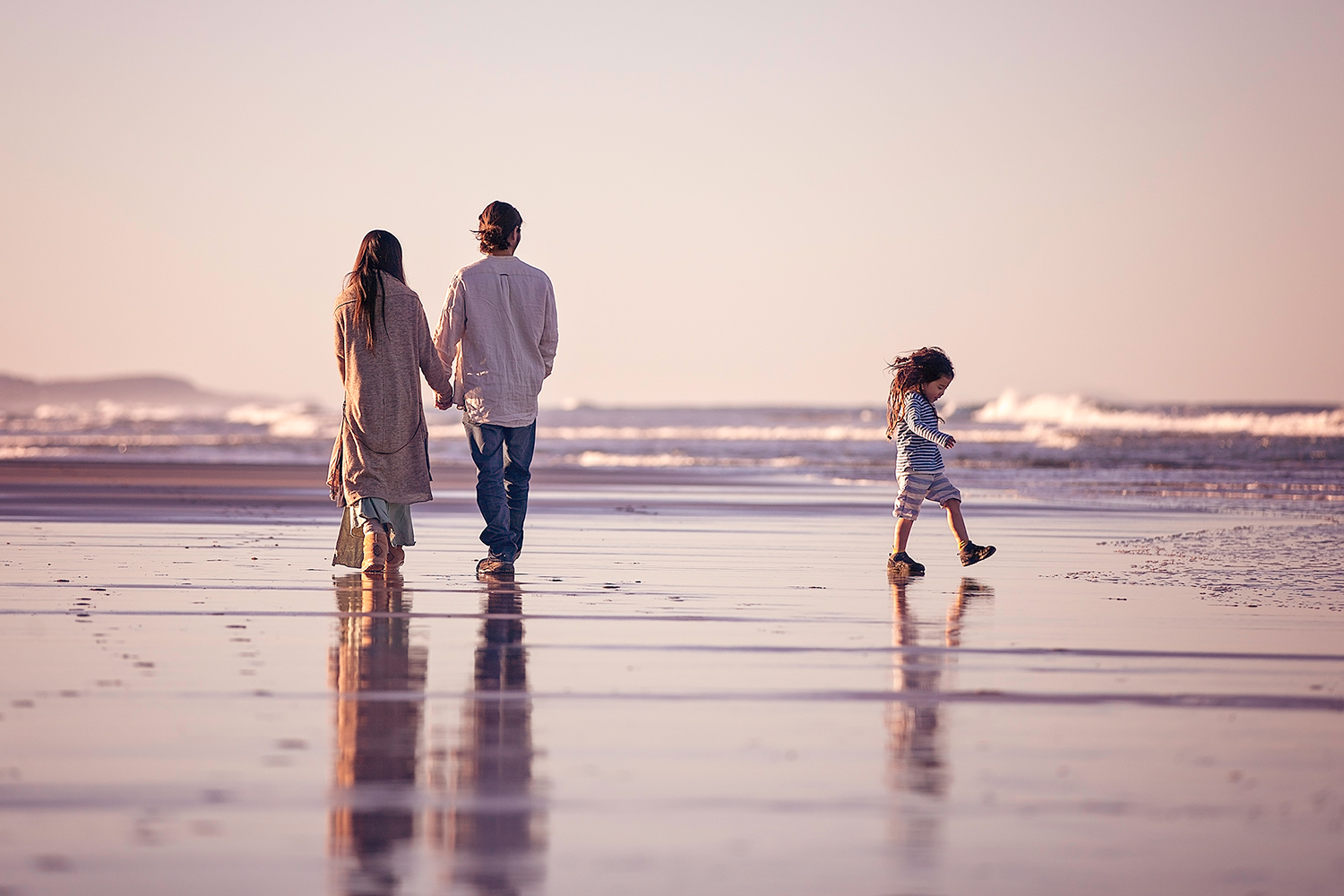 family_walk.jpg