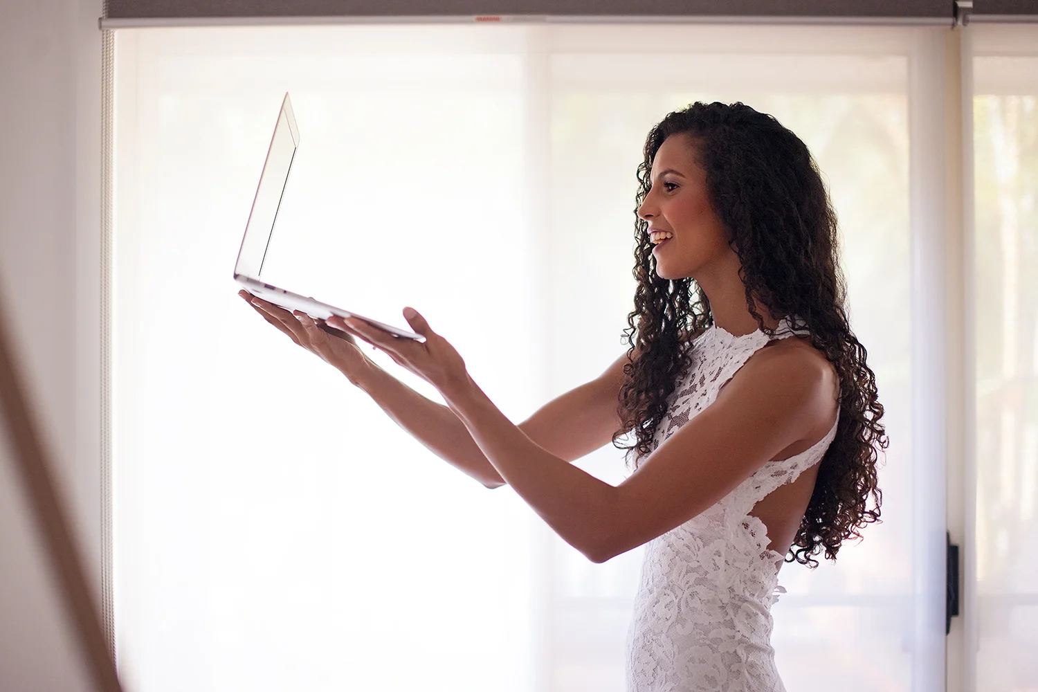 bride_skypewithmama.jpg