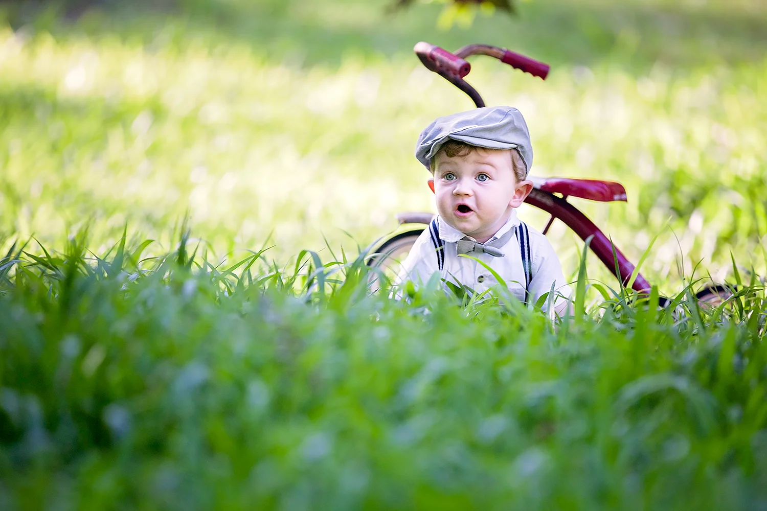 boy_in_grass.jpg