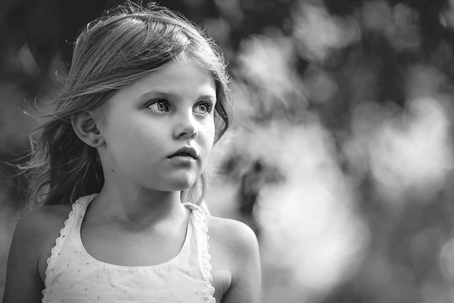 girl_blackandwhite.jpg