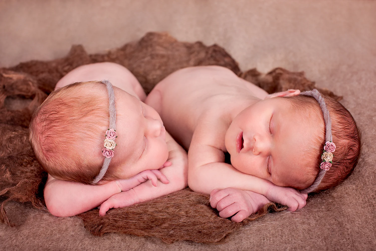 newborn_tweens_peaceful.jpg