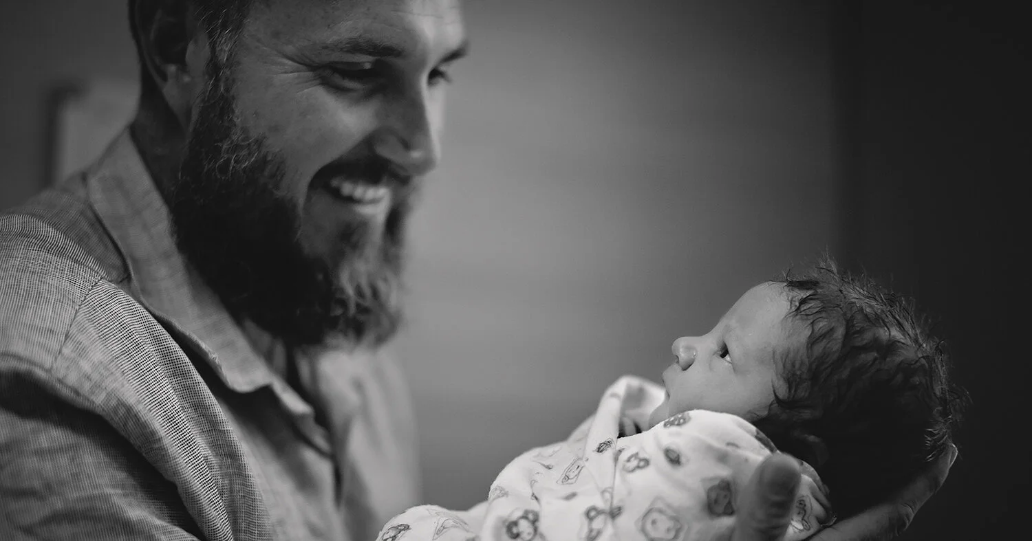 newborn_daddy.jpg