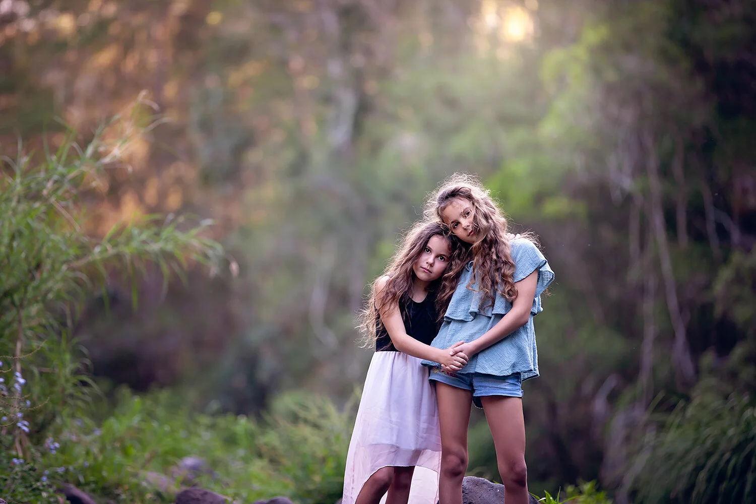 sisters_1_emotionalphotography.jpg