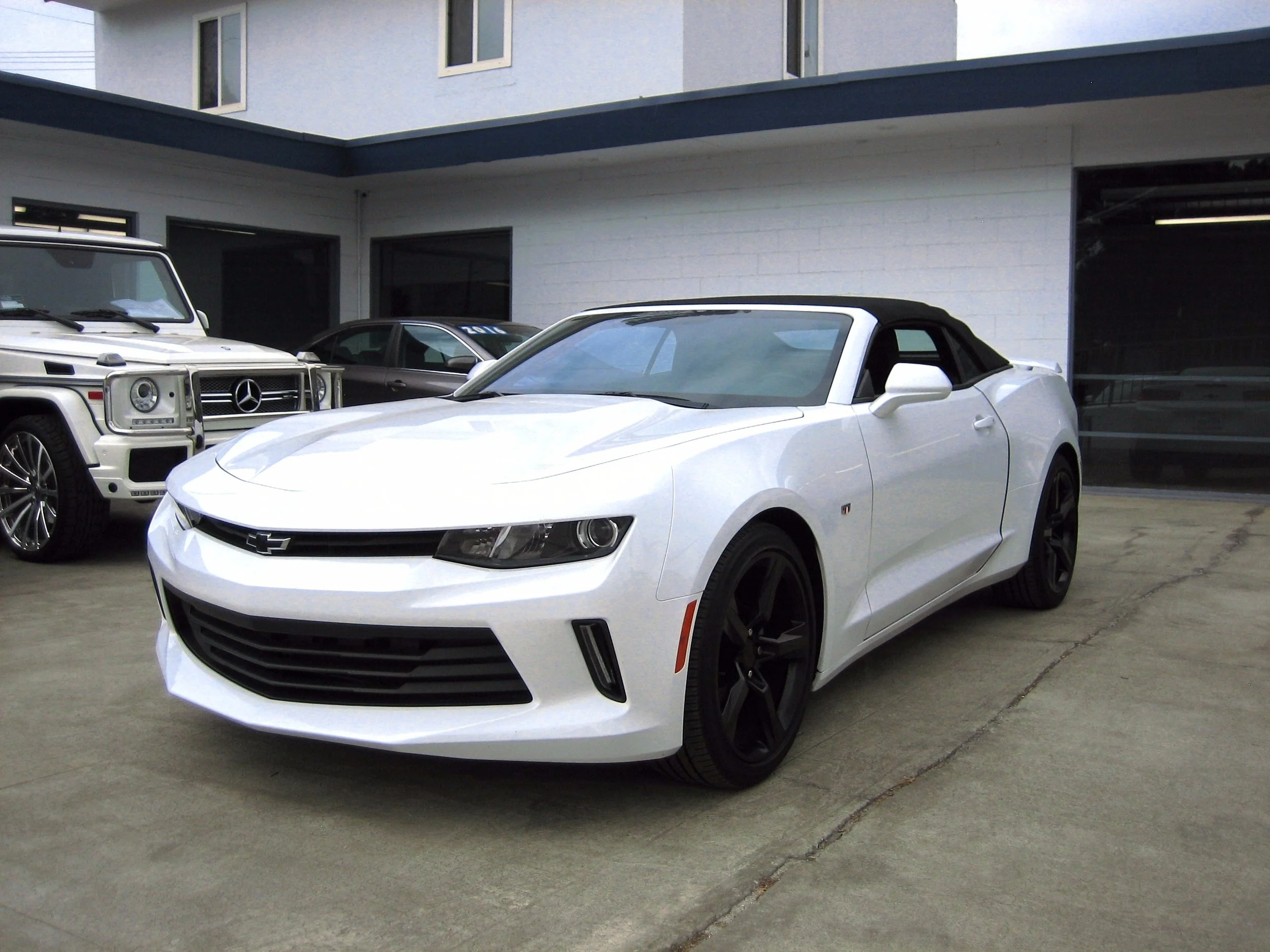 Camaro1.jpg