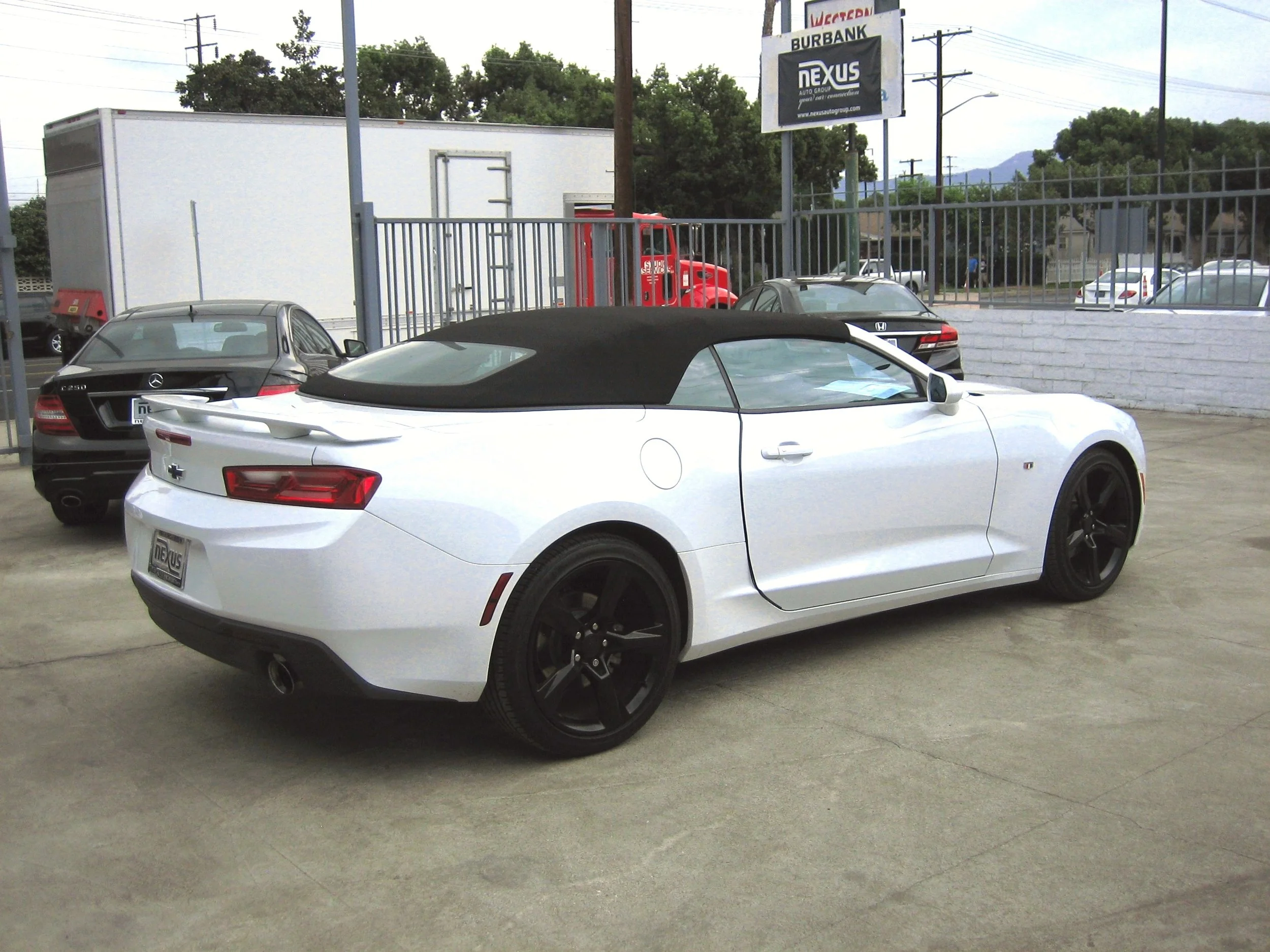 Camaro2.jpg
