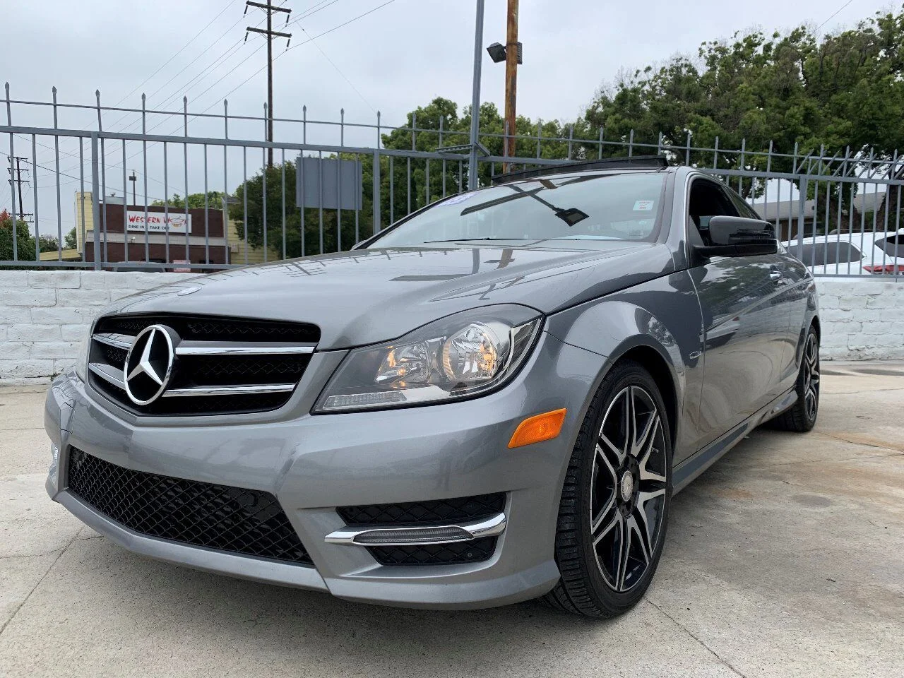 2013-mercedesbenz-cclass (22).jpg