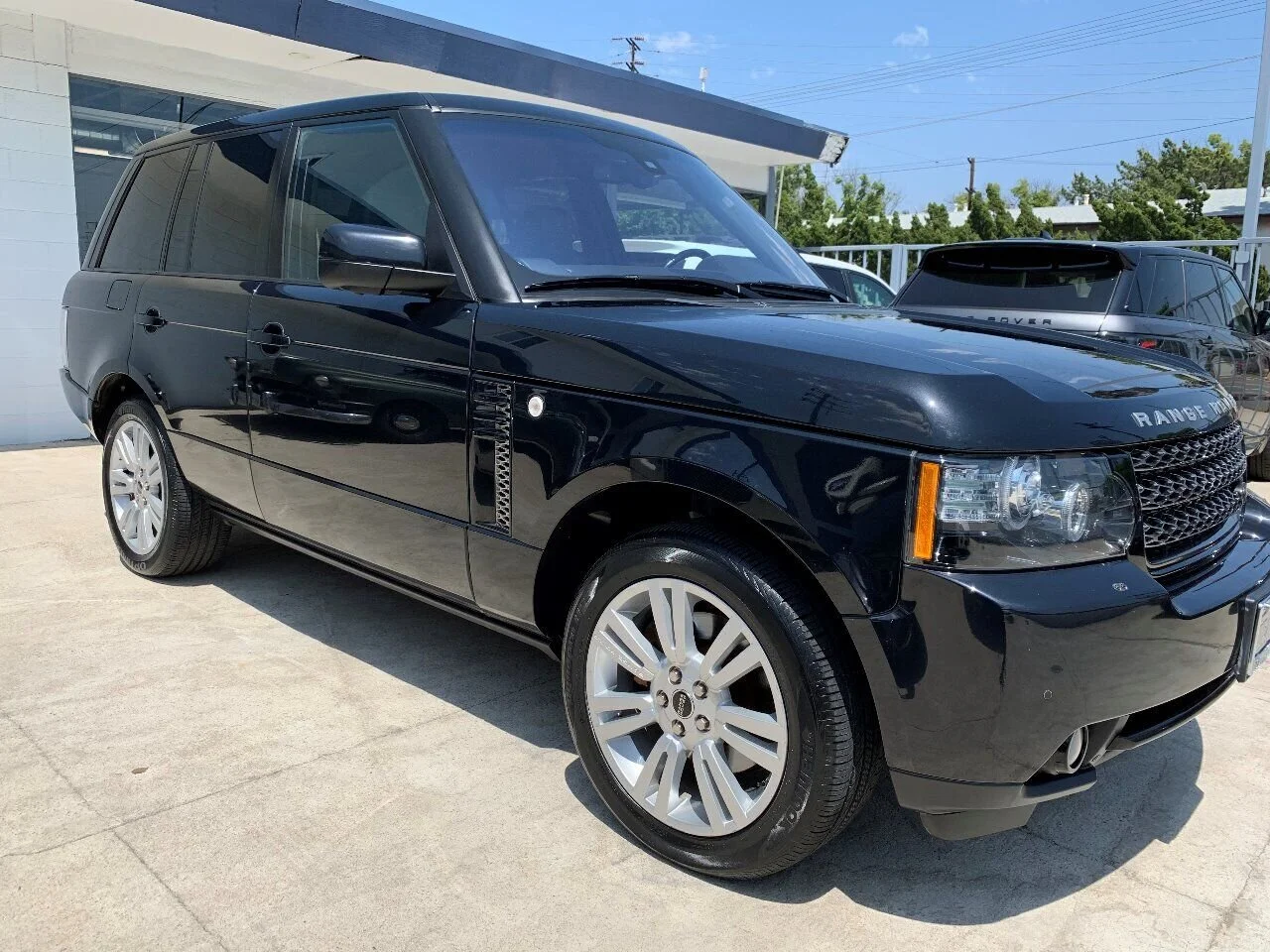 2012 Land Rover — Nexus Auto Group