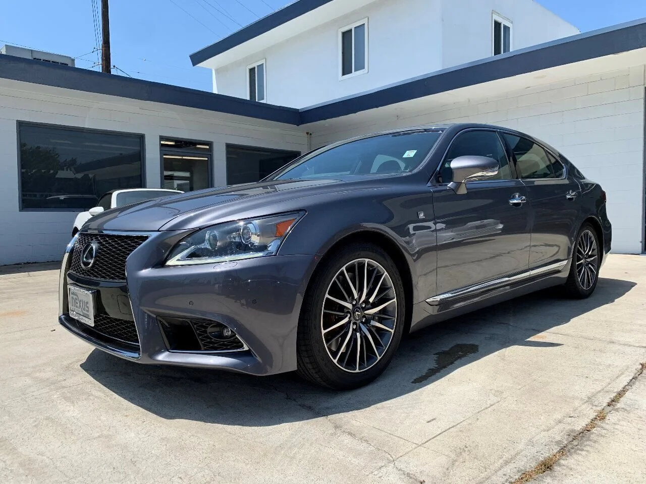 2013 Lexus LS Base's photo