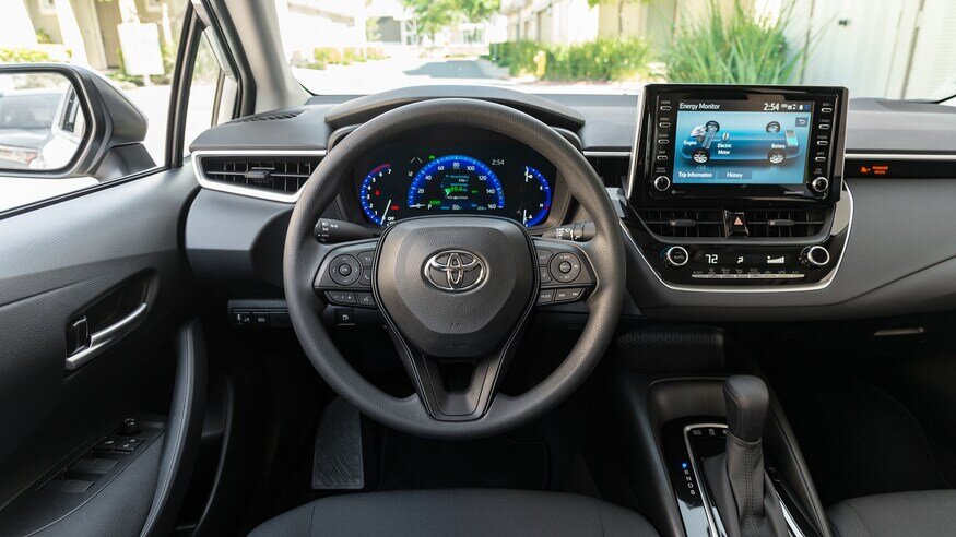 2021-Toyota-Corolla-Hybrid-2.jpg