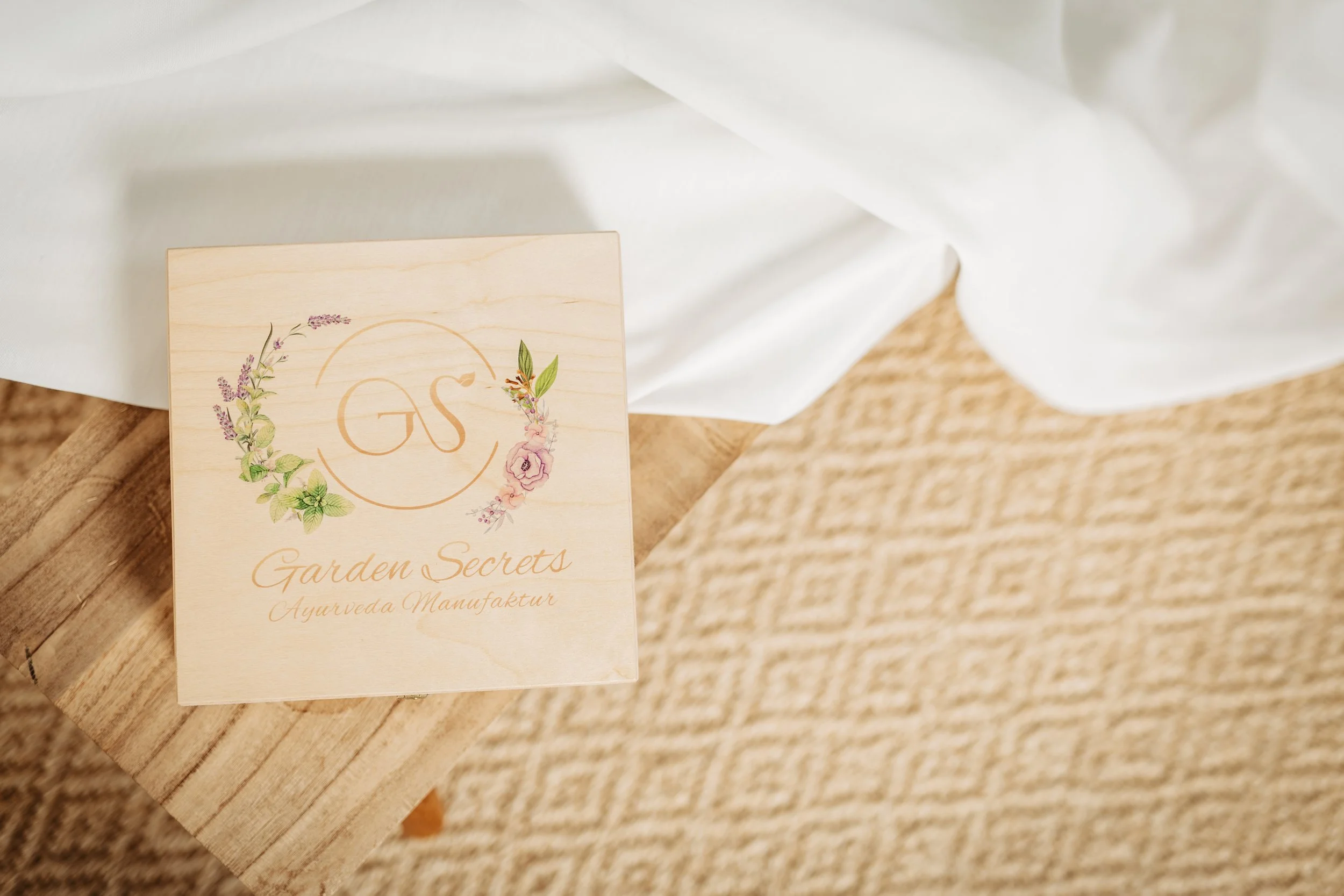 GardenSecrets054.jpg