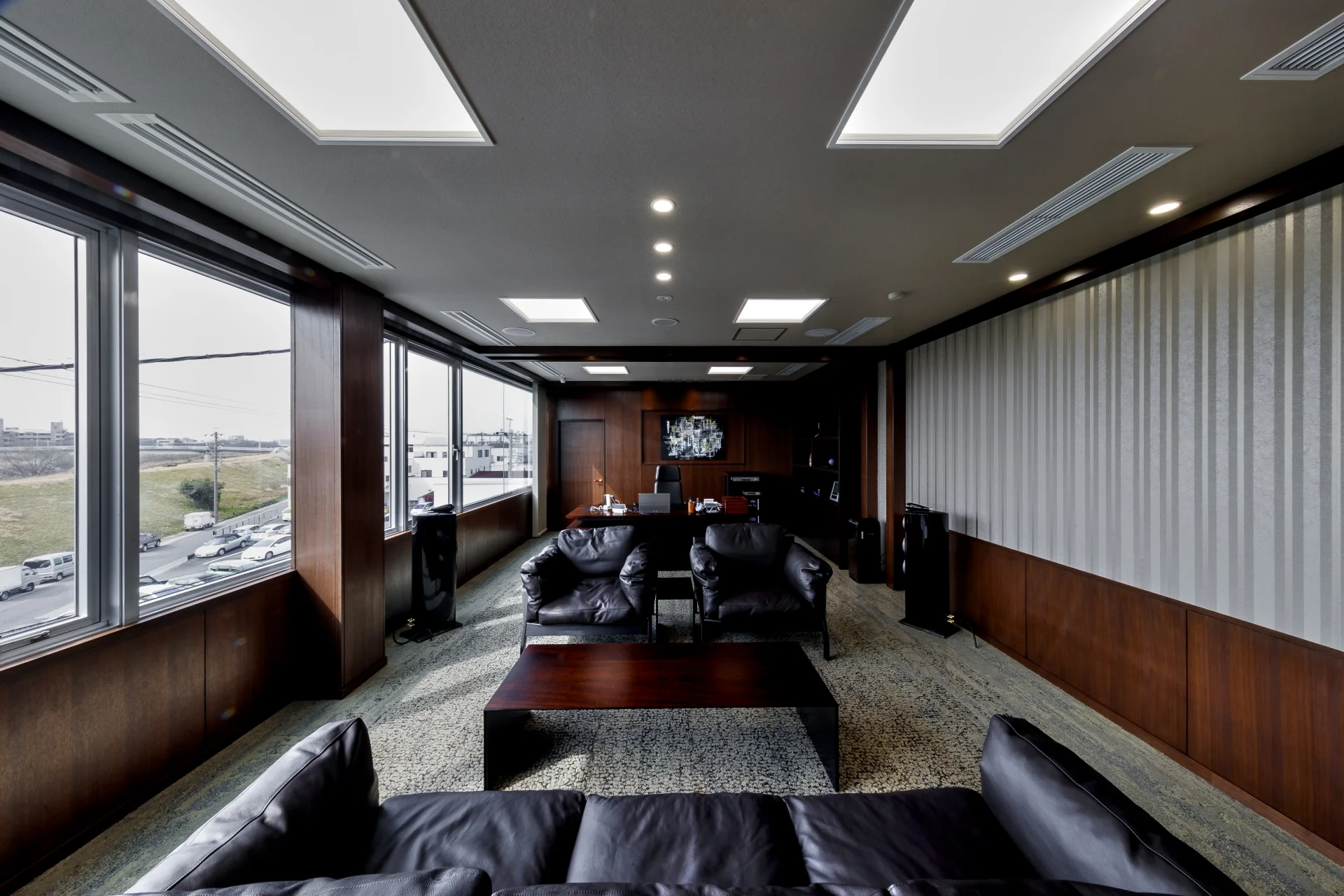 SHIN NIHON INSATSU • JUJU INTERIOR DESIGNS LTD. (NAGOYA, JAPAN) • CORPORATE OFFICE COORDINATE