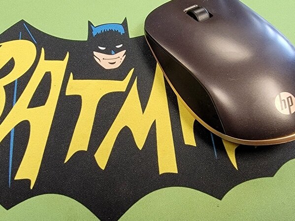 Batman-mouse-pad-use.jpg