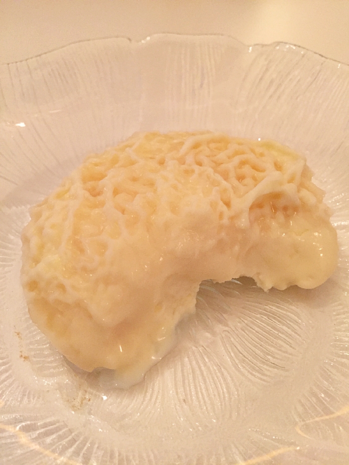 Vellagret kefirost fra ubehandlet, "rå" melk.