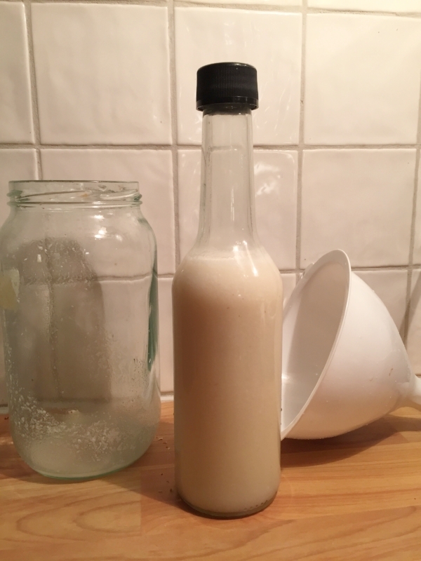 Naturlig probiotisk, syrlig og fremdeles litt søt etter fermenteringen