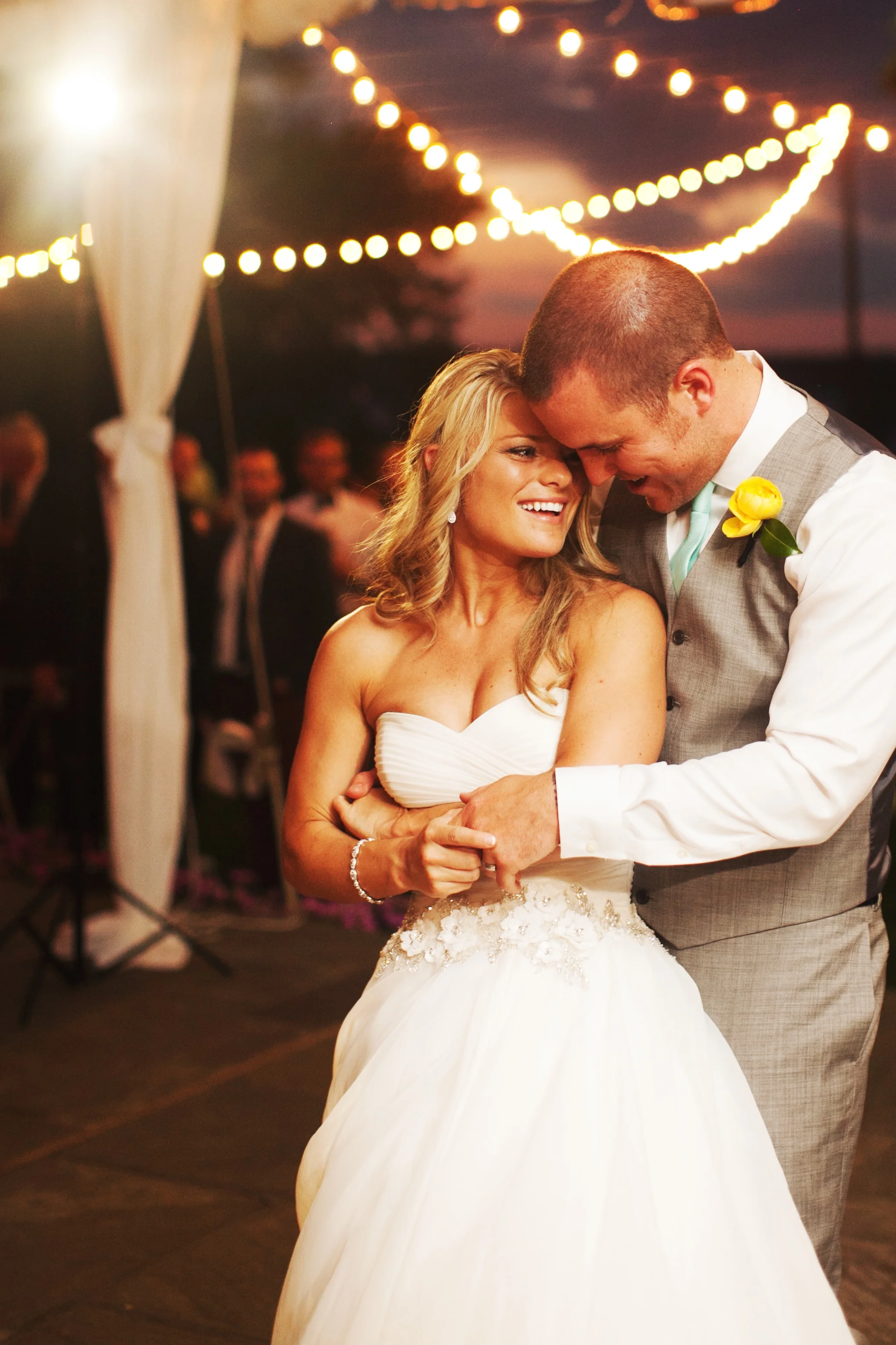 eephoto.tina.kev.wed-225.jpg