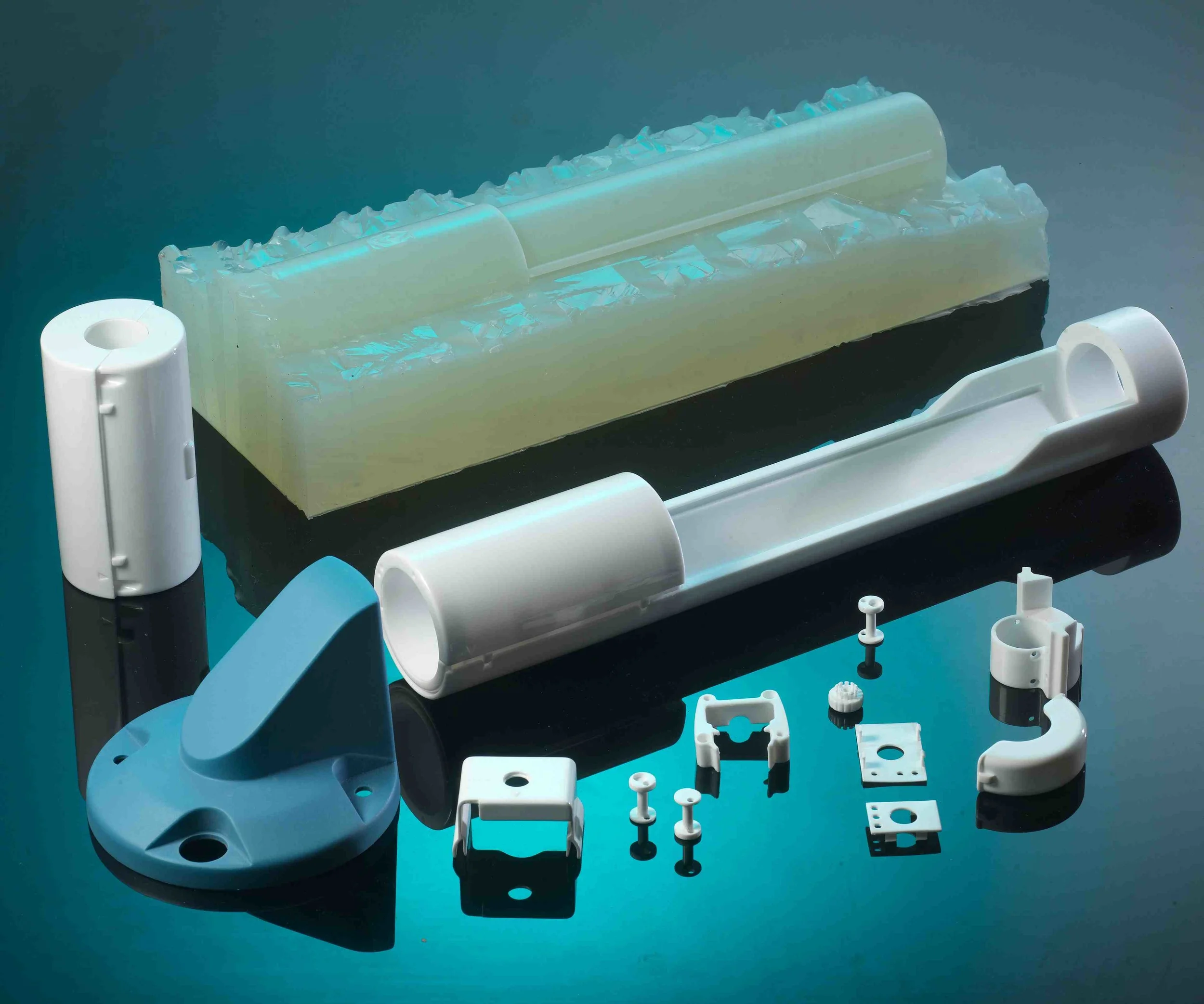 Vacuum-Casting-at-LPE-copy.jpg