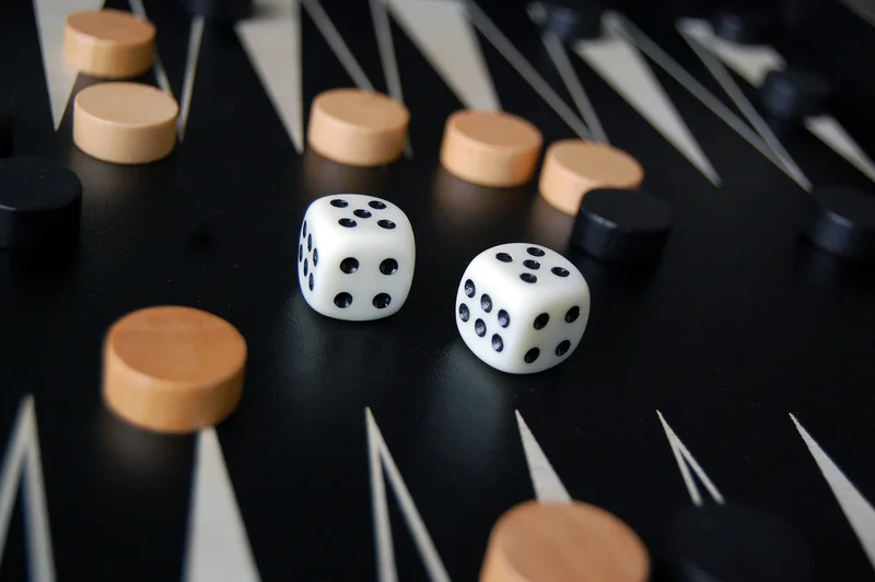 backgammon-model-stocks.jpg