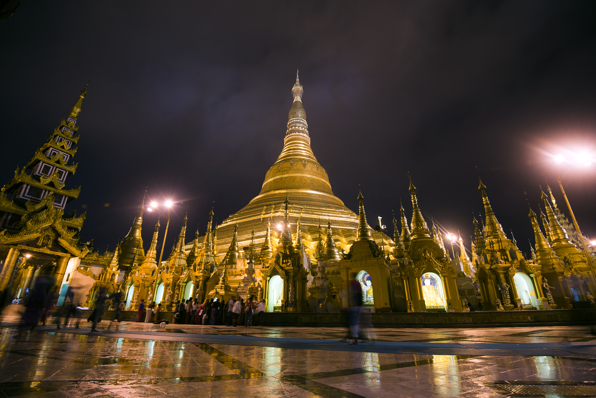 Schwedagon Pagoda 