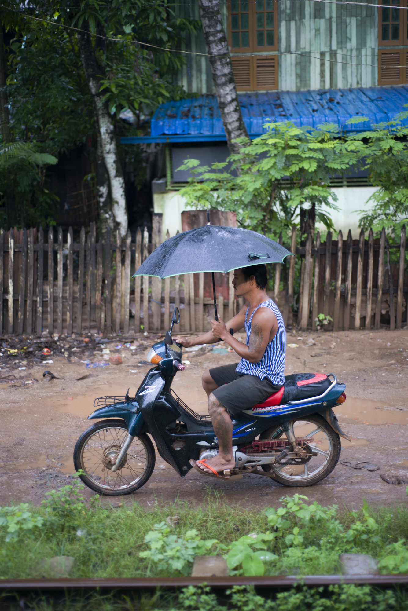 SCOOTER FROM TRAIN.jpg