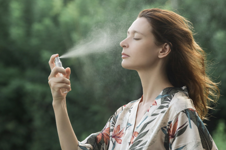 EMBRACING COOL SERENITY - SELF-CARE IN THE SUMMER HEAT