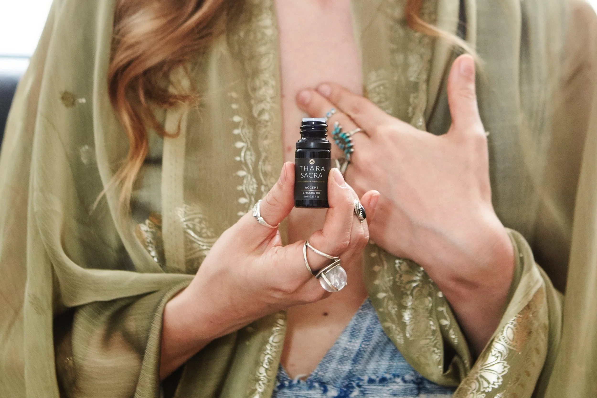 FINDING HARMONY - HOW OUR ACCEPT CHAKRA OIL SUPPORTS HEART CHAKRA HEALING