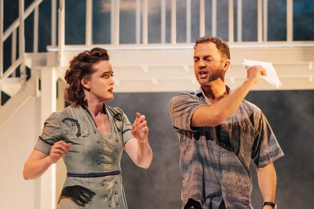 0_L-R-Aoibhann-McCann-Mark-Huberman-credit-Johnny-Frazer.jpg
