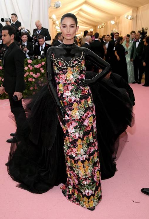 Lily-Aldridge in Richard Quinn